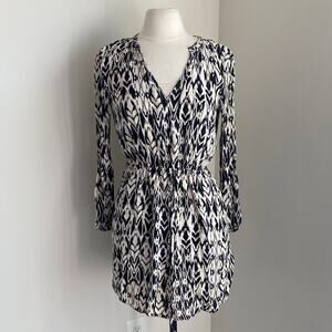 GAP Tie Waist Dress Womens Size Small Black White Southwestern Aztec Print Boho
